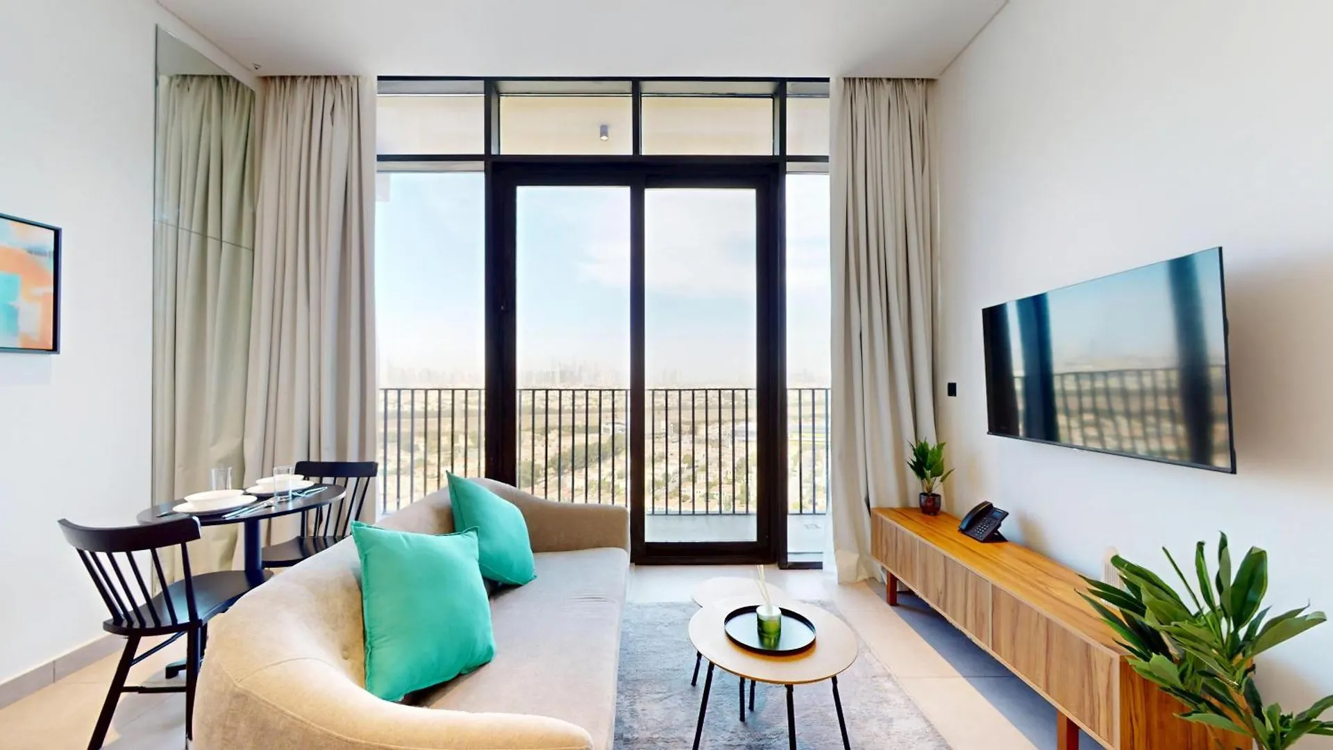 Hotel The Community Dubai 0*,