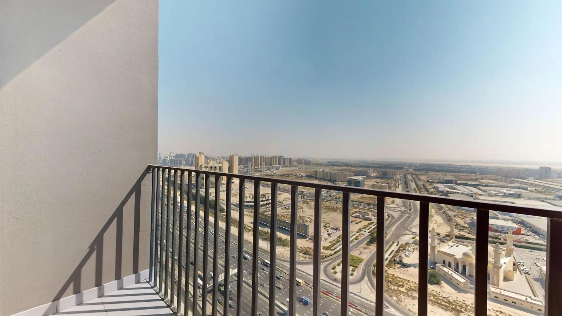 Hotel The Community Dubai Emirati Arabi Uniti