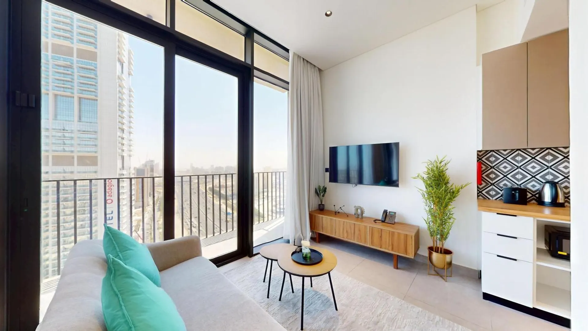 Hotel The Community Dubai Emirati Arabi Uniti